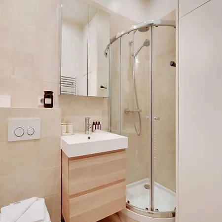 Elegant - 2p - Near Le Marais Parigi